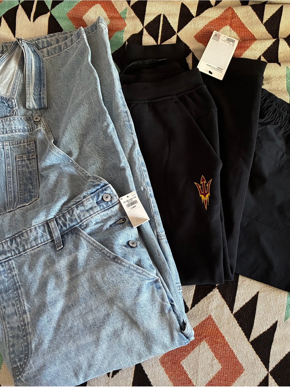 Lululemon Woman’s Athletic Bundle size XL, denim Abercrombie overalls, Athleta